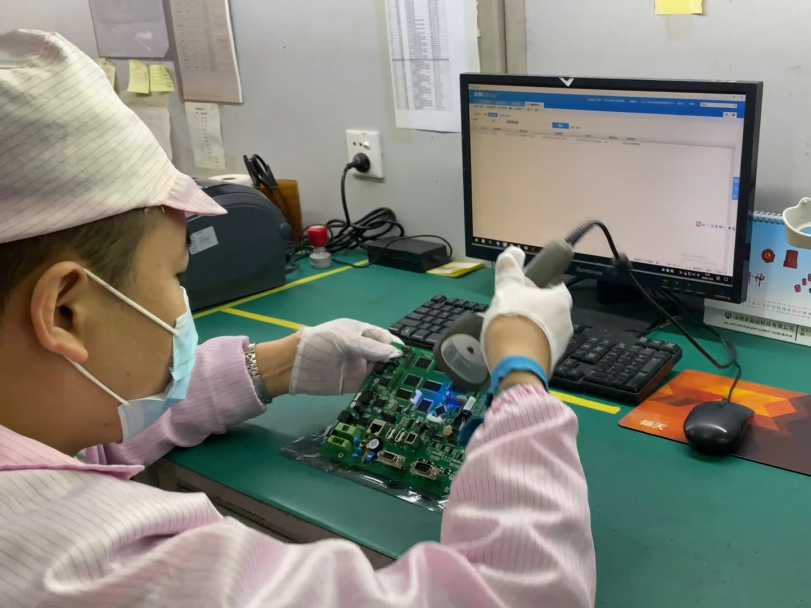 深圳知名品牌, HMI, 工业人机界面, 触摸屏, 自动化解决方案, 数字化中央厨房, 机器物联网, 万象城官网awc股份 深圳知名品牌, HMI, 工业人机界面, 触摸屏, 自动化解决方案, 数字化中央厨房, 机器物联网, 万象城官网awc股份